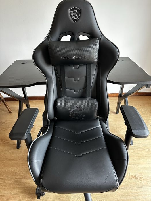 Cadeira MSI + Mesa GAMING