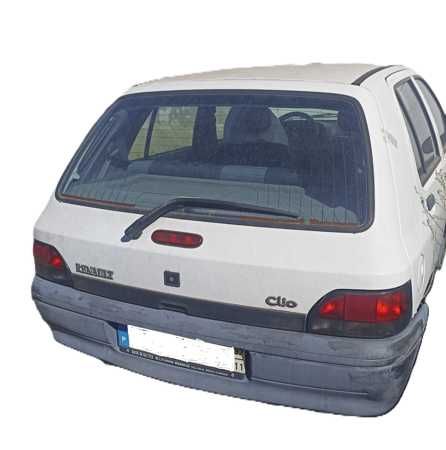 Vendo Renault Clio a gasolina