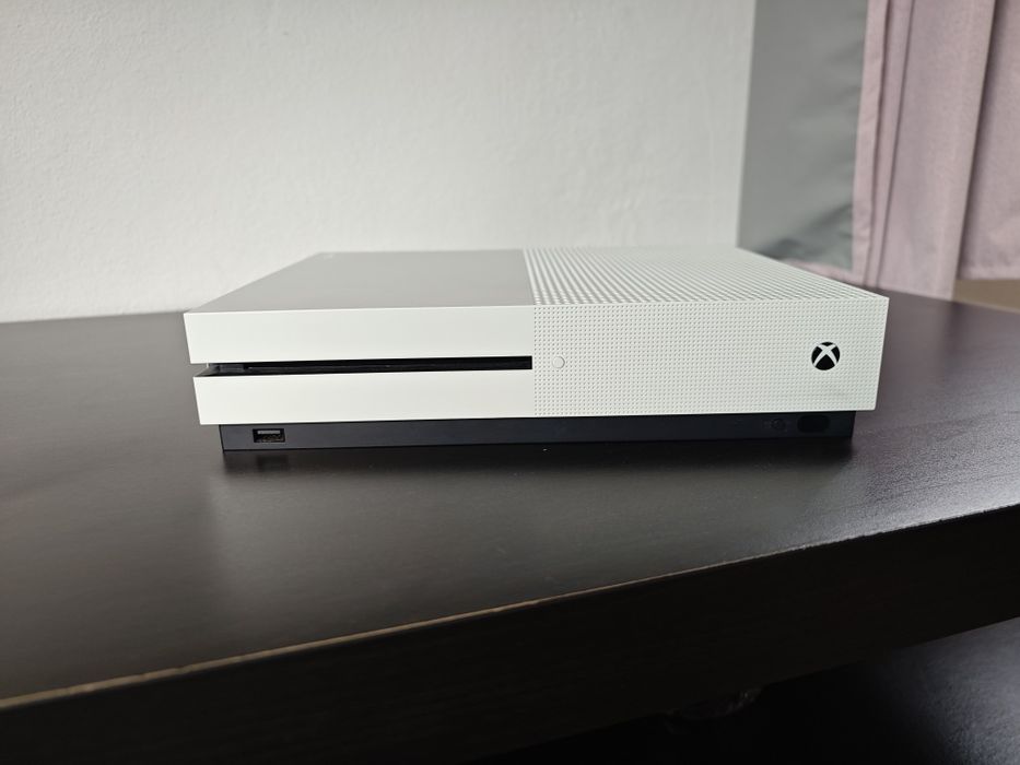 Consola XBOX One S