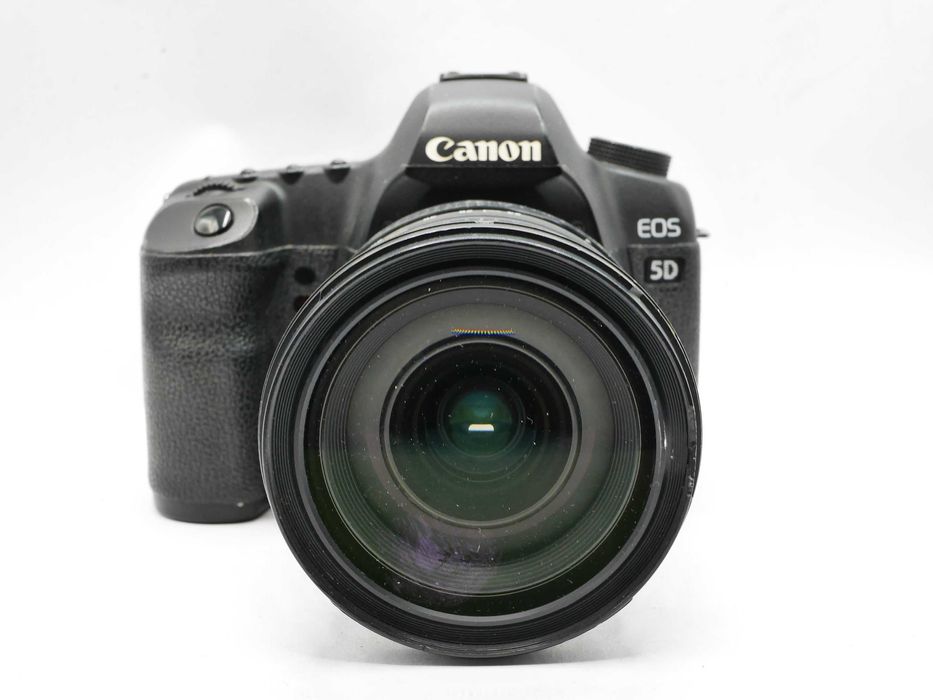 Lustrzanka Canon EOS 5D Mark II Sigma 24-70 f 2,8 EX gratis