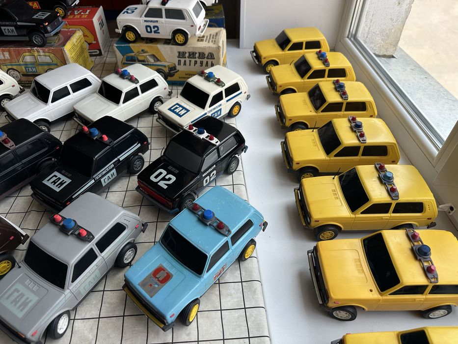 Ігрушка ссср Машинка Ніва