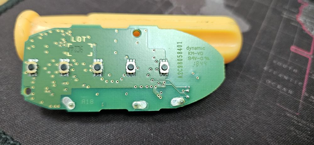 Продам ключ до Інфініті Infiniti 433MHZ.