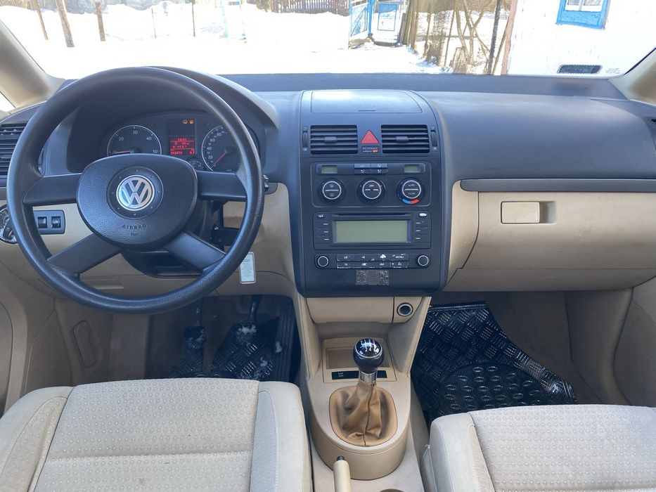 Volkswagen Touran 1.9 tdi 2004 рік Нерозмитнений