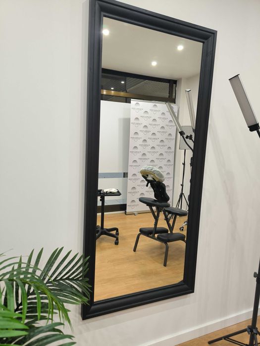 Espelho alto moldura preta