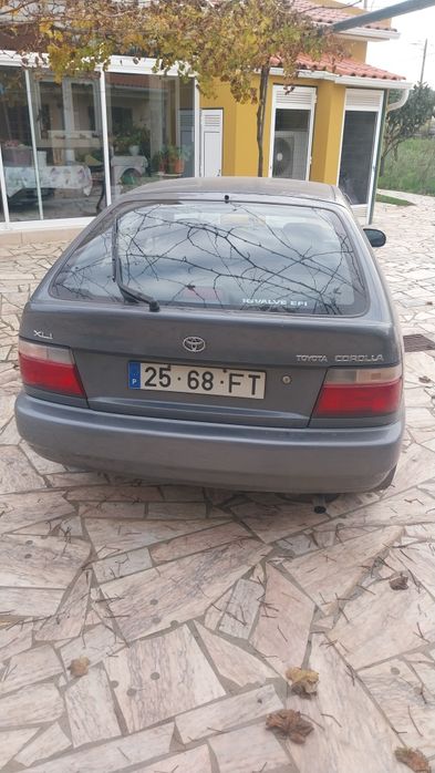 Venda de veículo de marca TOYOTA