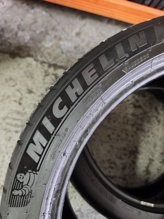 Pneus 275/35zr19 Michelin Pilot Sport 4S com 75% piso