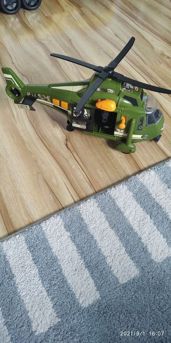 Helikopter wojskowy ratowniczy ratunkowy Dickie
