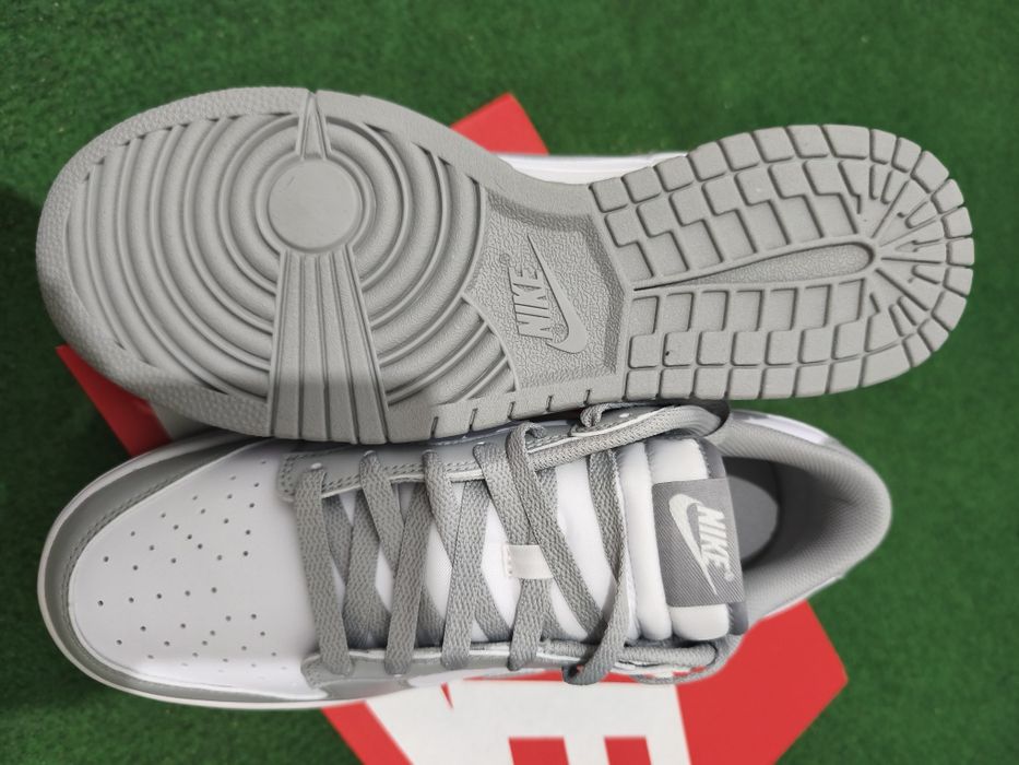 Tênis Nike T42,5