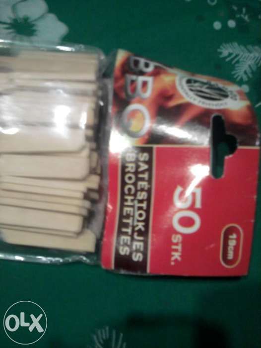 Patyczki drewniane do grylowania dług.19cm opk 50szt