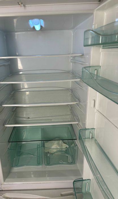 Lodówka, chłodziarko-zamrażaka, dwa agregaty!