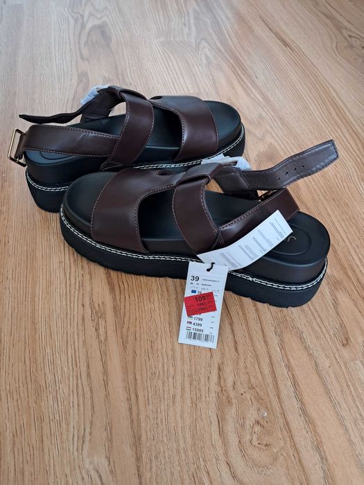 Sandały damakie Jenny CCC
