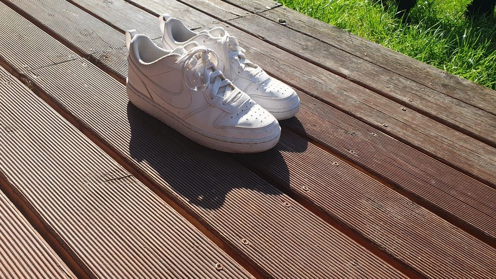 Buty Nike CourtVision Low 2 używane blisko nowych