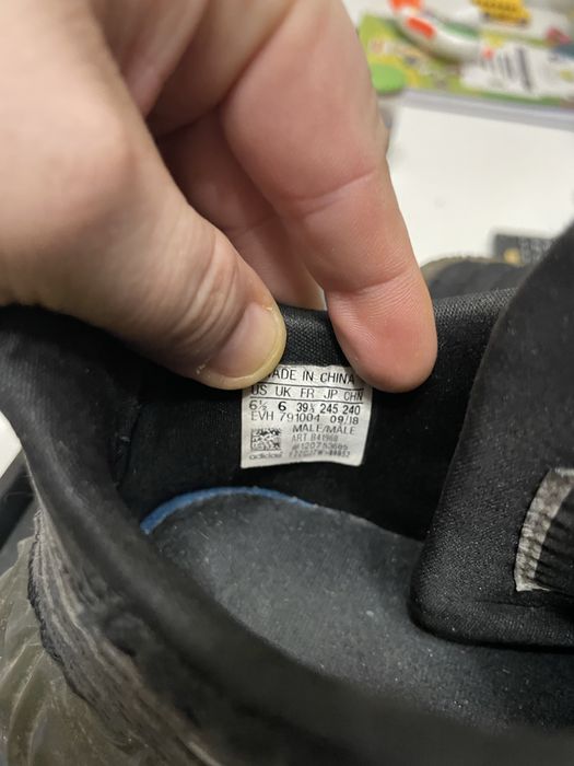 Кросівки Adidas 39,5