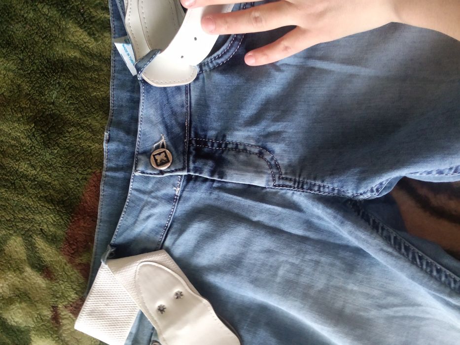 Продаю нові джинси