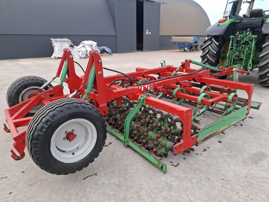 Agregat uprawowy UNIA Atlas 3m gesiostopa