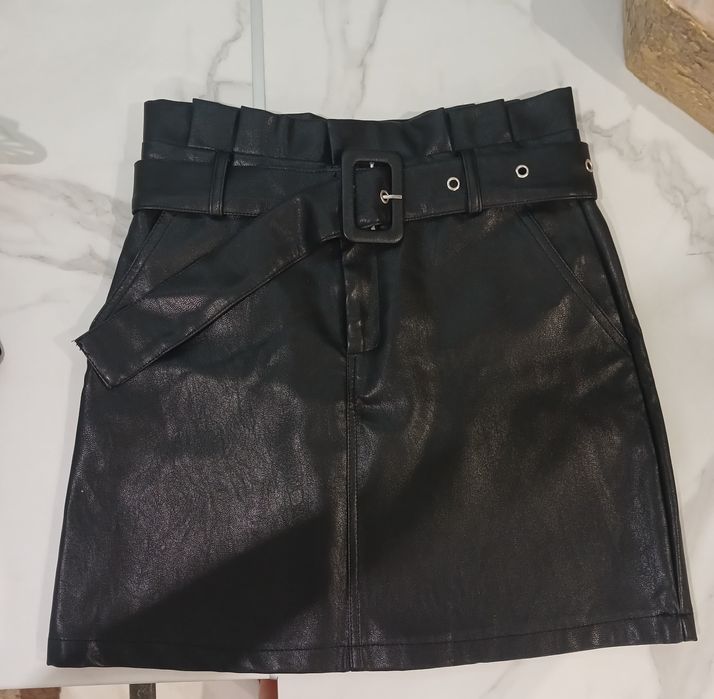 Спідниця з еко шкіри
