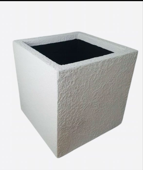 Sprzedam doniczki styropianowe