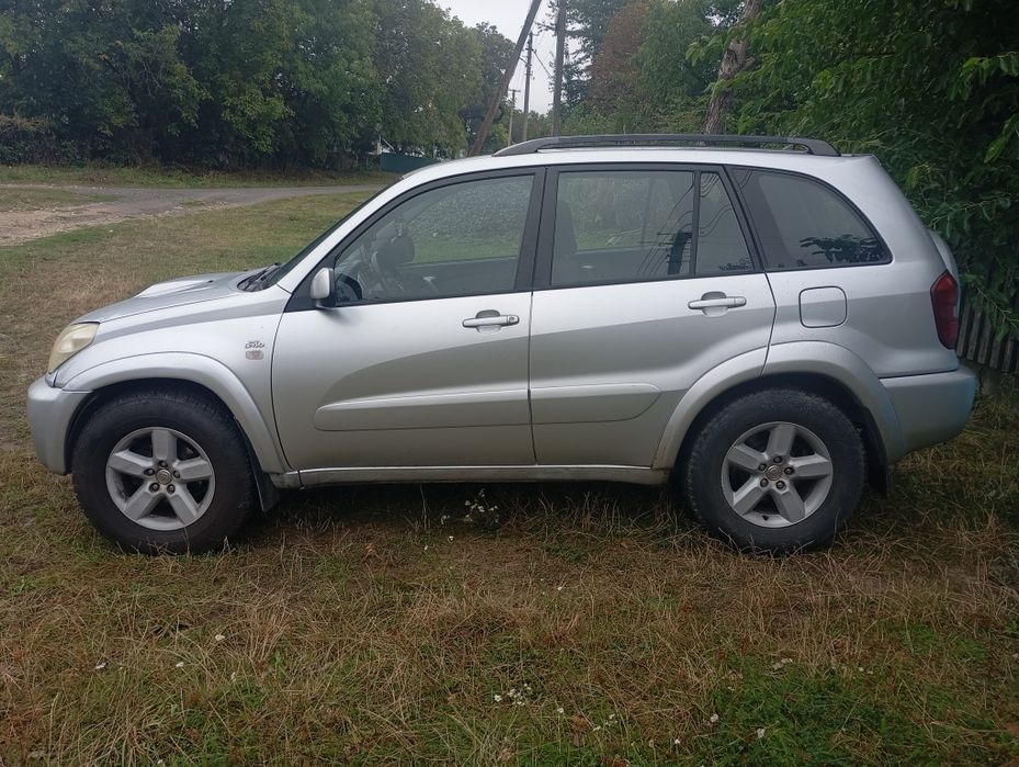 Продам Toyota RAV 4