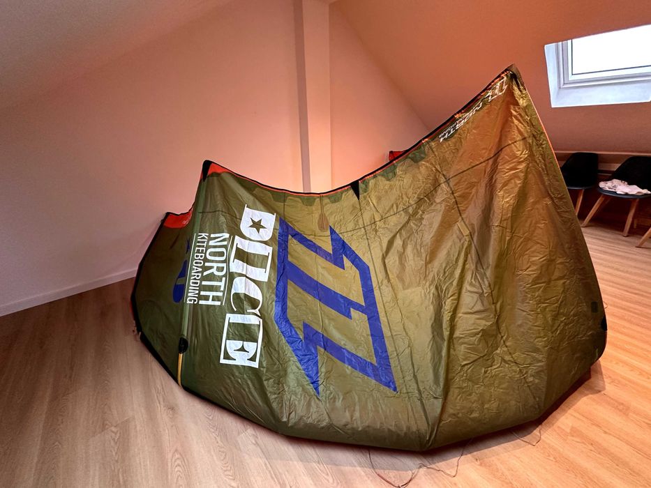 Kite Kitesurf North Dice 10 ano 2012 + barra