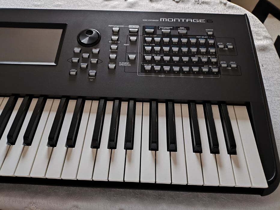 Dla Ciebie wszystko - yamaha moxf8 - w kategorii Instrumenty