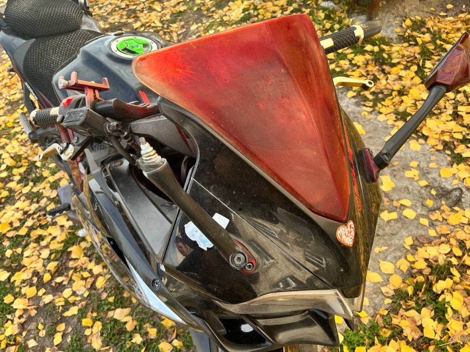 Voge 300rr продаж була скользачка