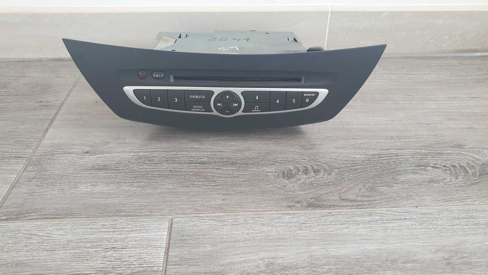 renault laguna 3 III  radio CD kod 28115#0013R