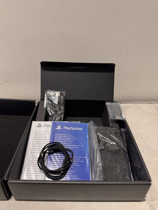 Sony PlayStation Gold Wireless Headset - Bezprzewodowe sluchawki