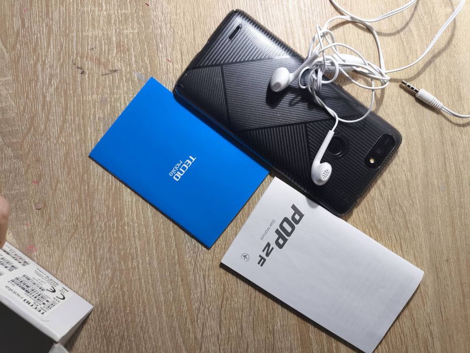 Телефон techno pop  2f