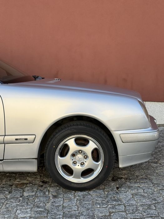 Mercedes E220 CDI AUTO