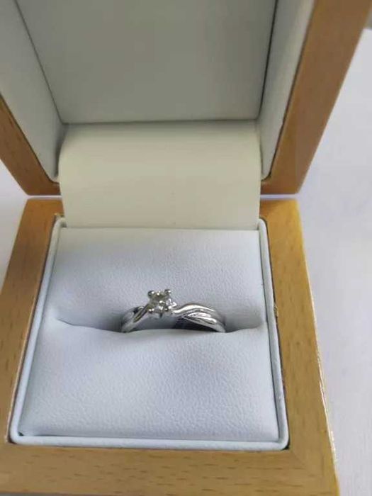 Złoty Pierścionek 2,99G 585 Certyfikat