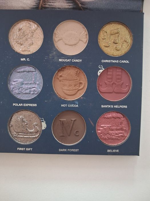 Nomad Cosmetics paleta cieni Polar Express