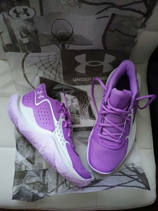 Sportowe buty do koszykówki under armour rozmiar 38,5 wkładka 24,5 cm