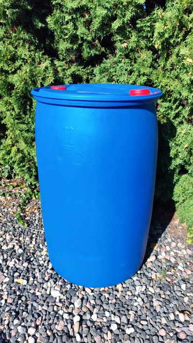 Beczka 200L plastikowa 2 zawory