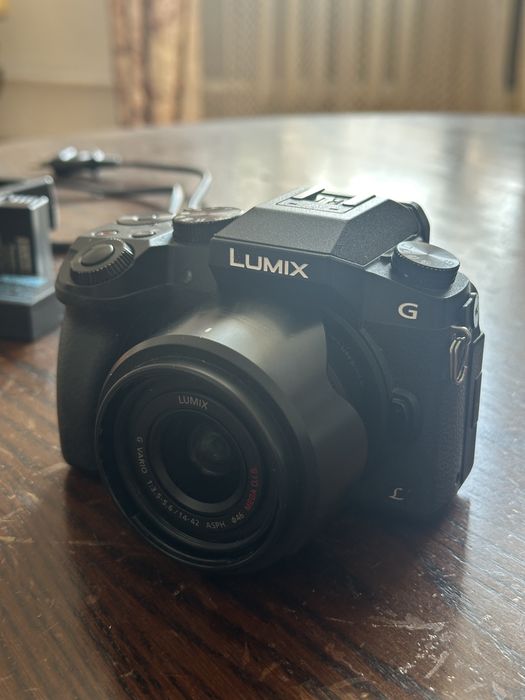 Aparat Lumix g7, stan bardzo dobry