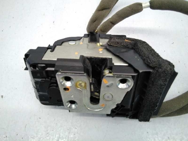 FECHADURA PORTA FRONTAL DIREITA RENAULT KADJAR 2015 -