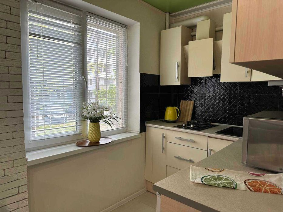 Відмінний напівЛЮКС.Квартира подобово,погодинно.Центр.Посуточно