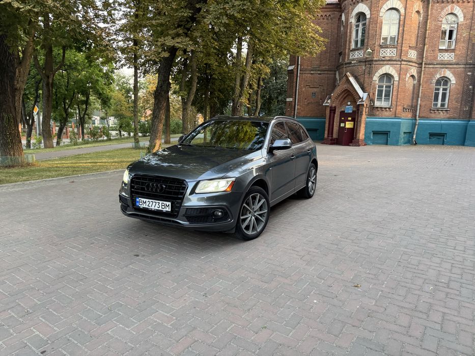 Audi q5 3.0 tfsi Sline