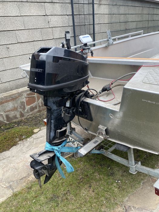 UMS  Tuna 410+лафет+лебідка+ехолот