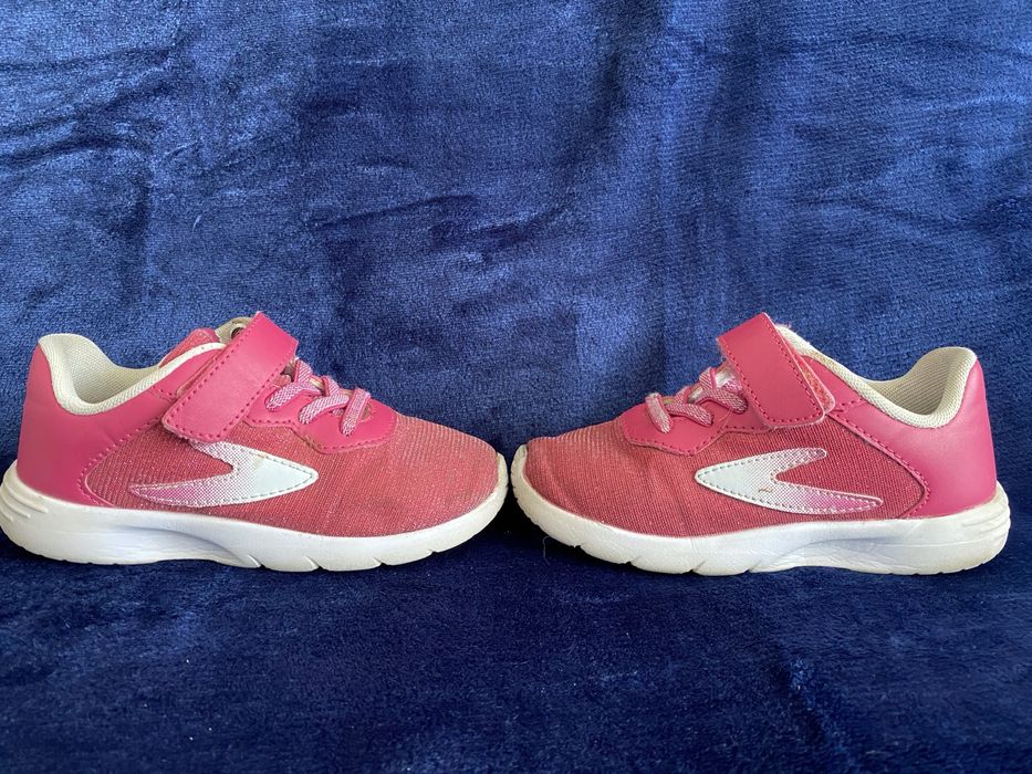 Obuwie dziecięce sportowe Cupcake 27 rozmiar