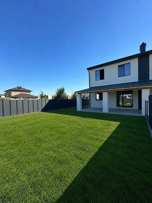 Дуплекс в Крихівцях | 140 м² | 3,8 сотки землі