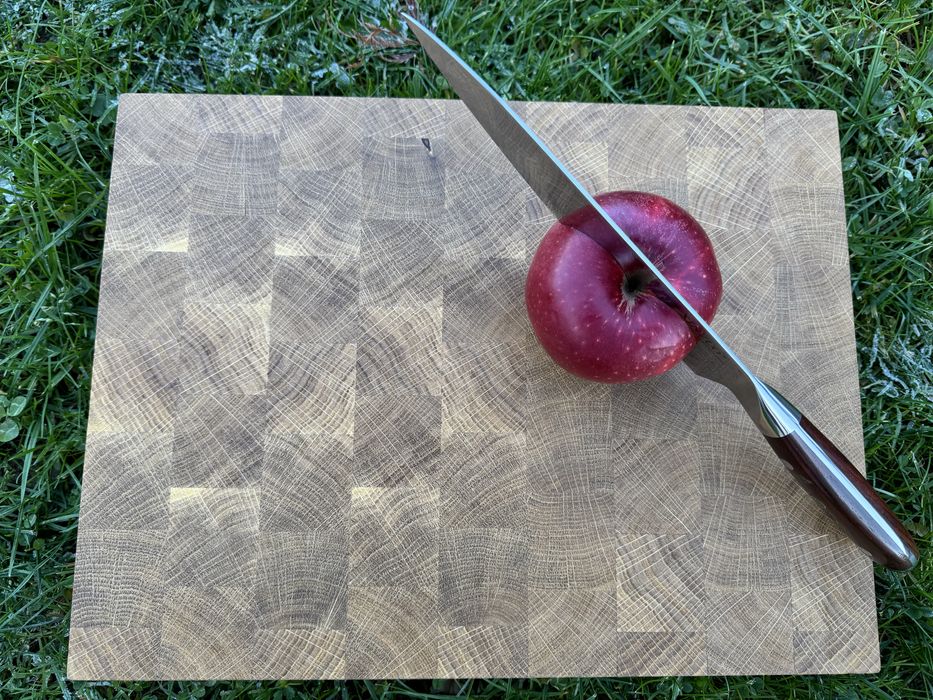 Deska dębowa do krojenia lub serwowania