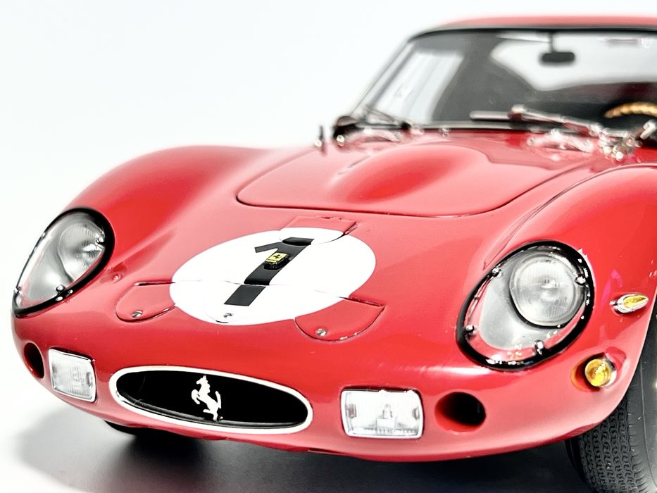 Ferrari 250 GTO #1 CMC 1/18