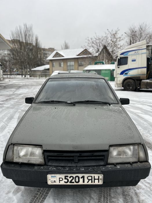 Ваз 2109  1993 год 1.5 бензин