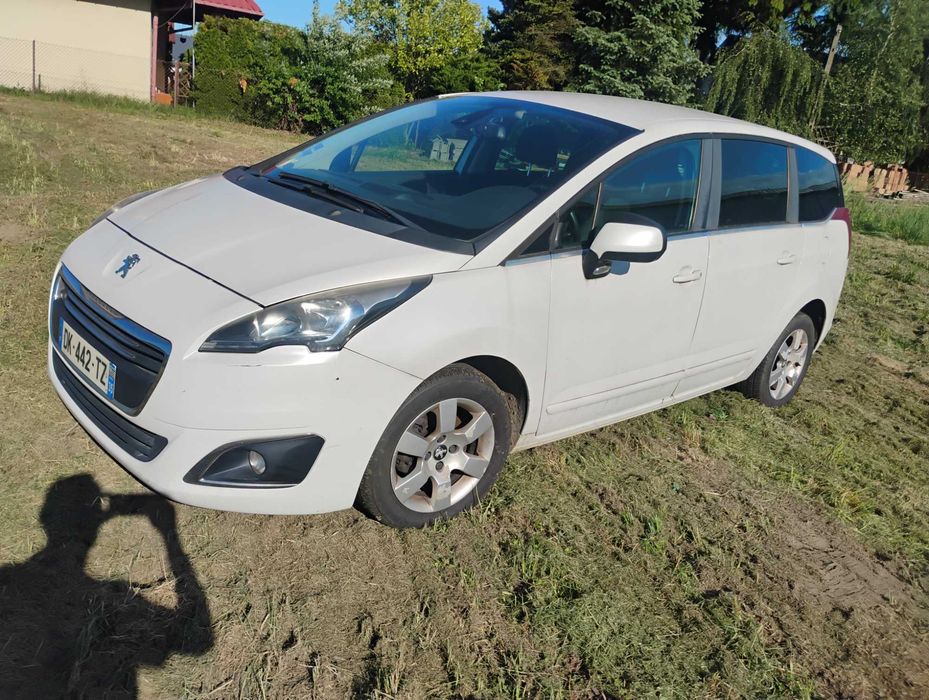 Peugeot 5008