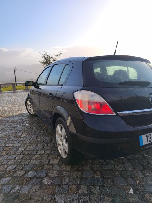 Opel Astra H 1.3cdti 2005
Cilindrada: 1.3 cdti
Ano: 2005/11
Cavalos: 9