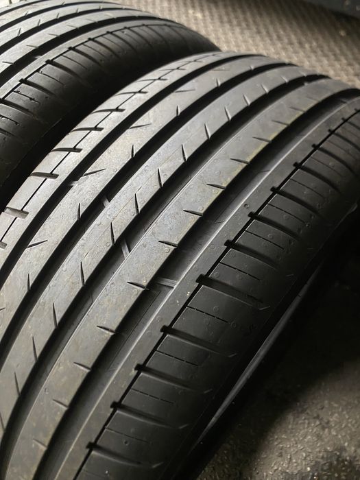 Pneus 215/40/18 Vredesteina Ultrac