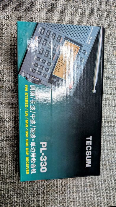 Radio globalne Tecsun PL-330