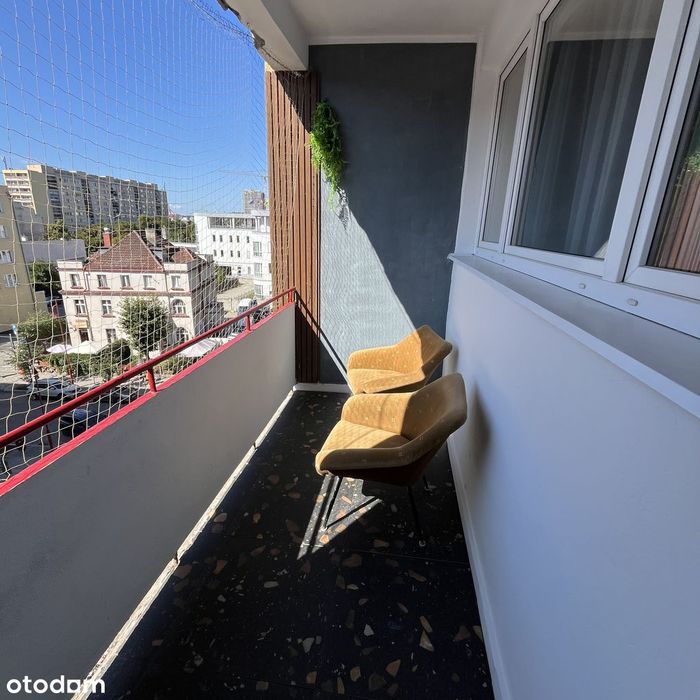 Mieszkanie 3-pokojowe w Gdyni -balkon, parking , winda.