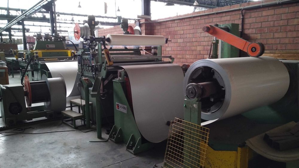 Linha de corte e quinagem de bobines de chapa Gasparini	CM50 - 1300mm