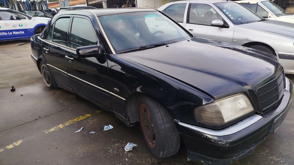 Para peças MERCEDES-BENZ Classe C (W202)
